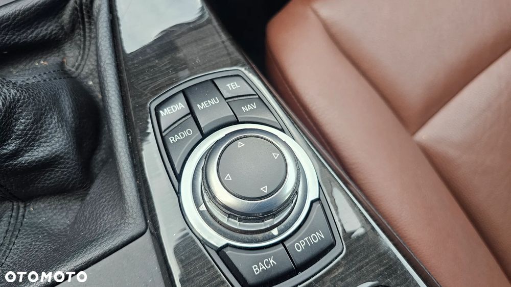 BMW Seria 5 520d Edition Fleet - 38