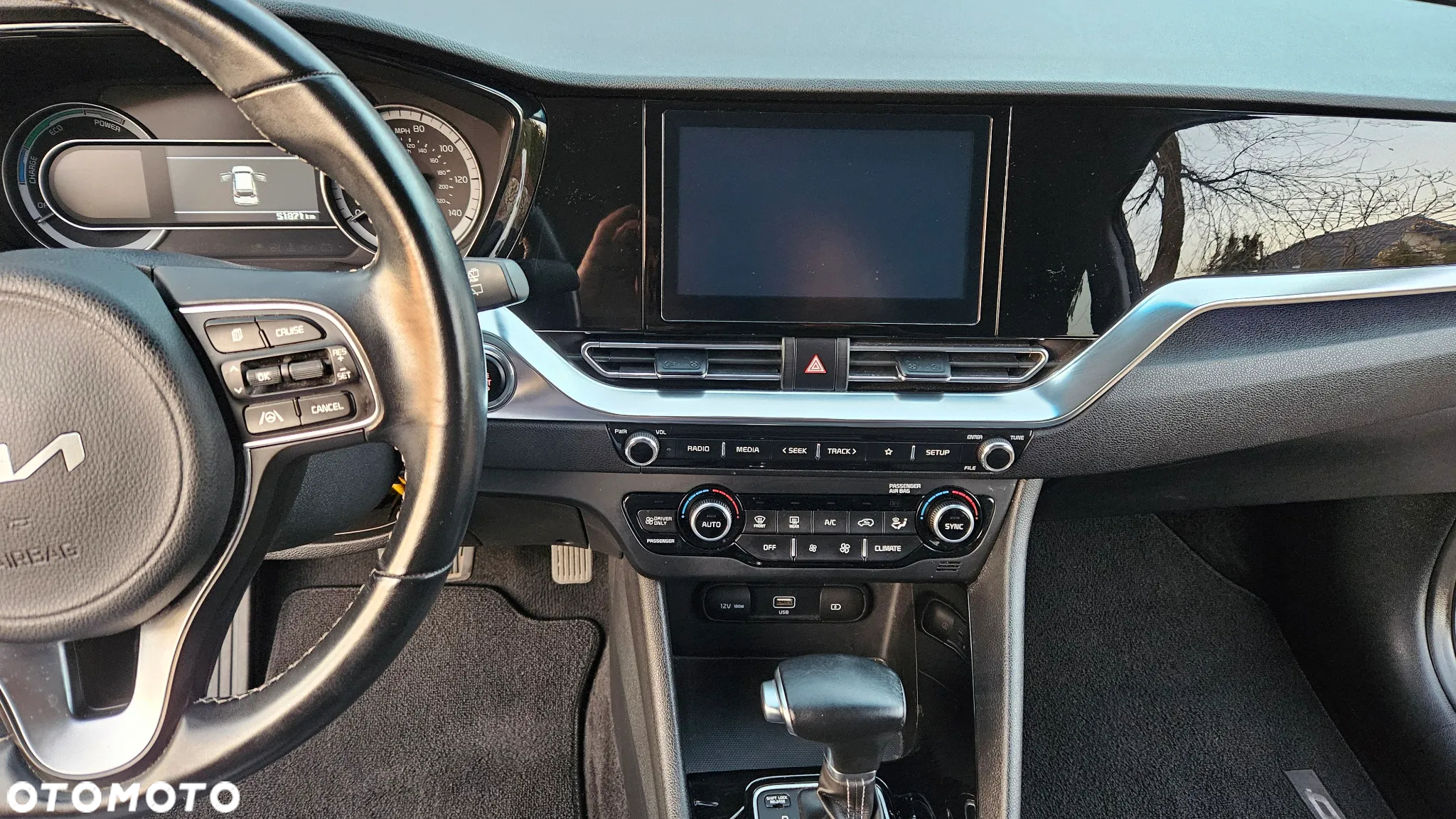 Kia Niro - 33