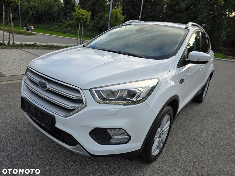 Ford Kuga - 28