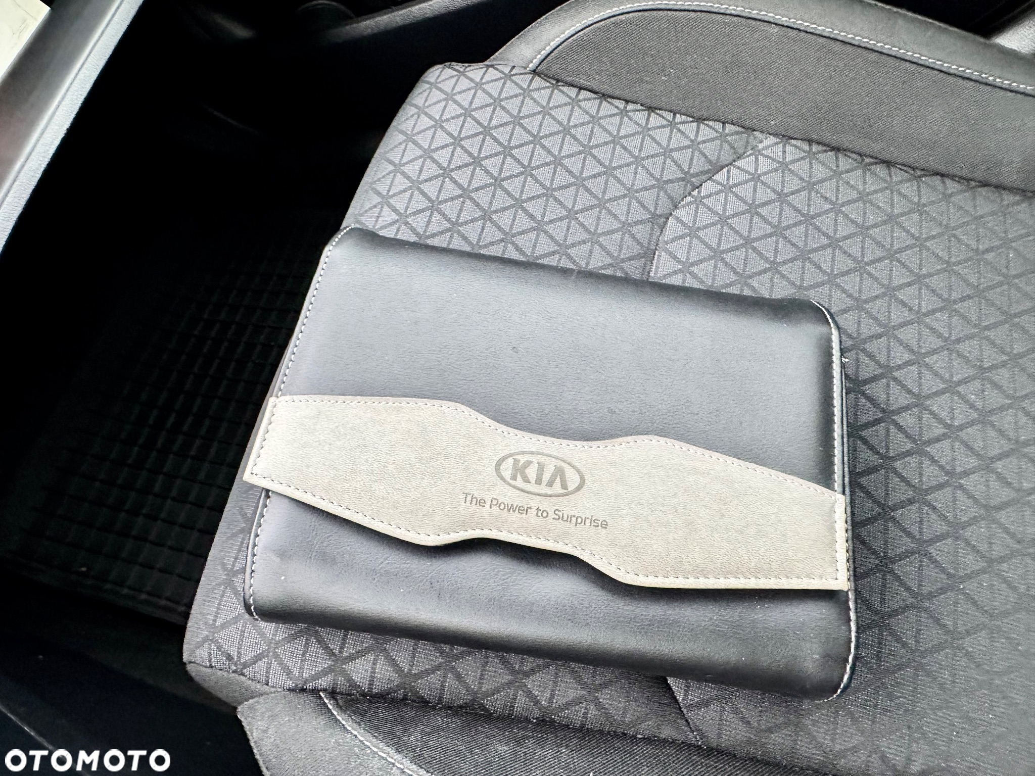 Kia Ceed - 29