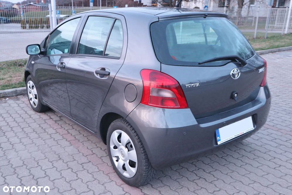 Toyota Yaris 1.3 Luna A/C - 7