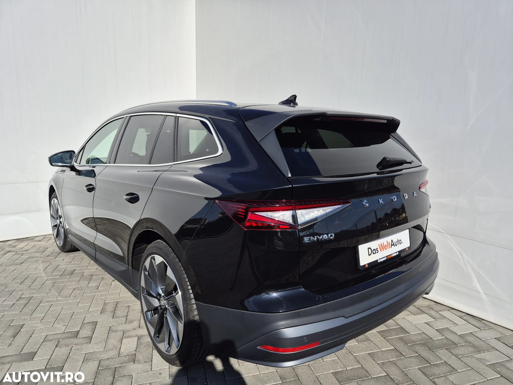 Skoda Enyaq iV Electric 60 - 3