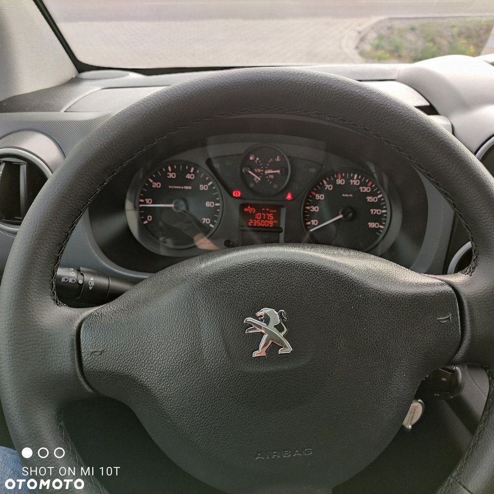 Peugeot Partner - 17