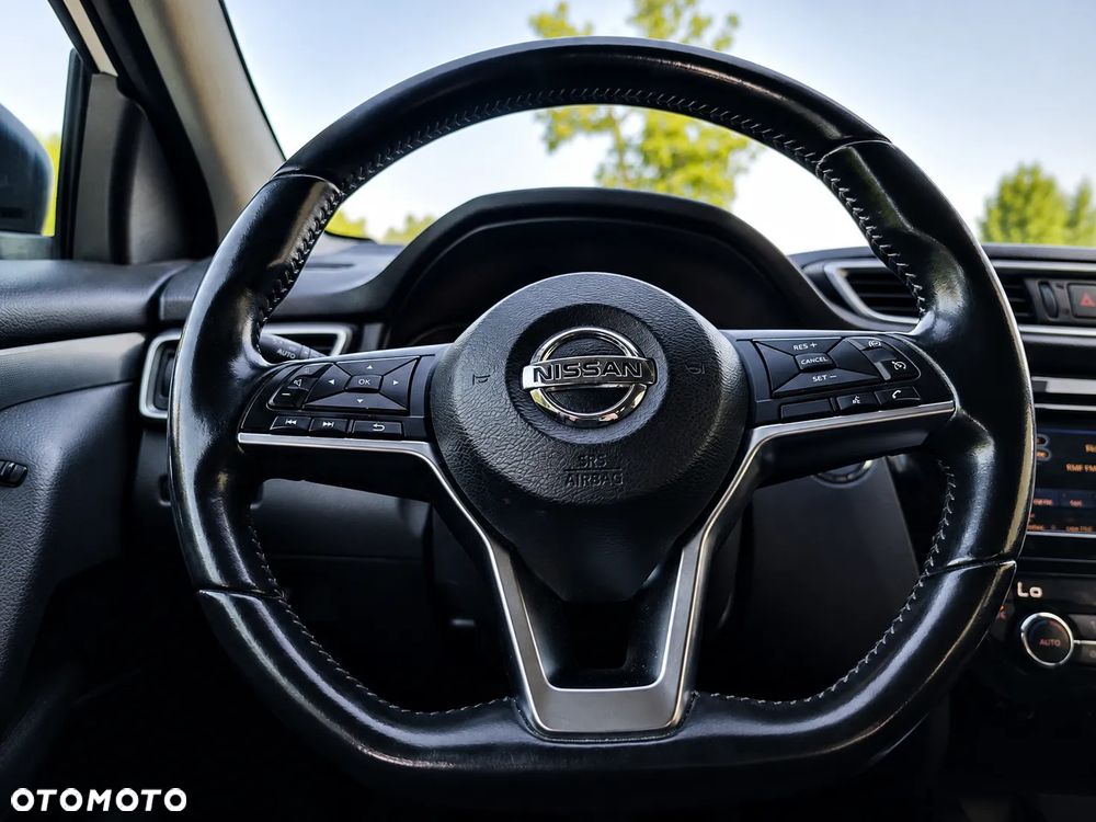 Nissan Qashqai 1.3 DIG-T DCT ACENTA - 18