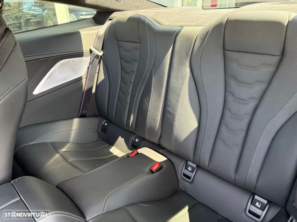 BMW 840 d xDrive Pack M - 34