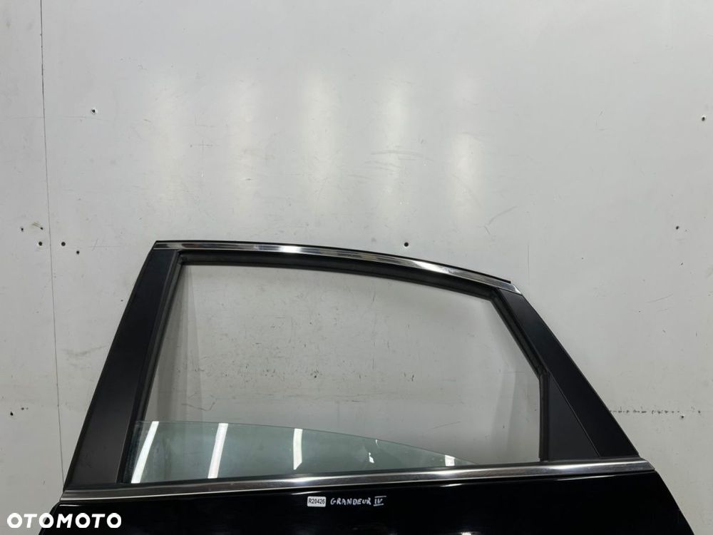 Drzwi Hyundai Grandeur 4 IV 05-11r. lewe tylne lewy tył AA - 2