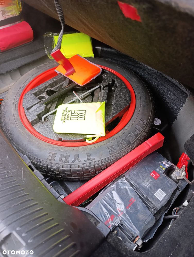 Jaguar XF 3.0 V6 Luxury - 14