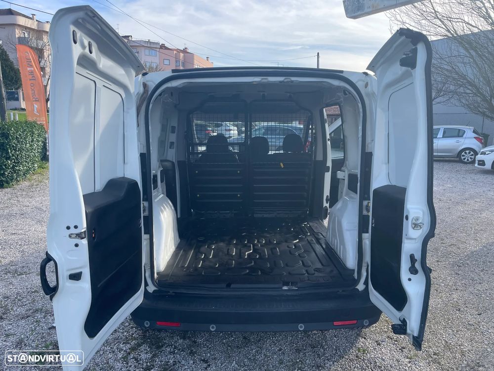 Fiat doblo 3 lug - 5