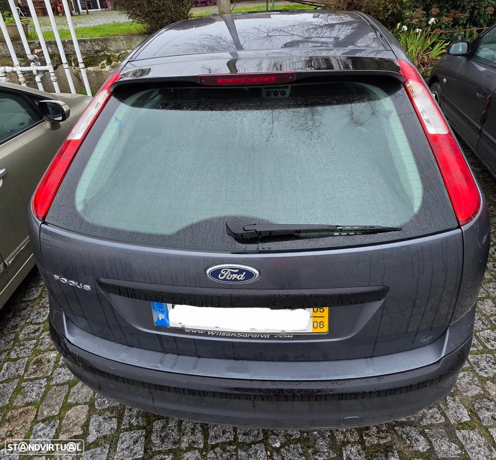 Ford Focus 1.4 16V Trend - 6