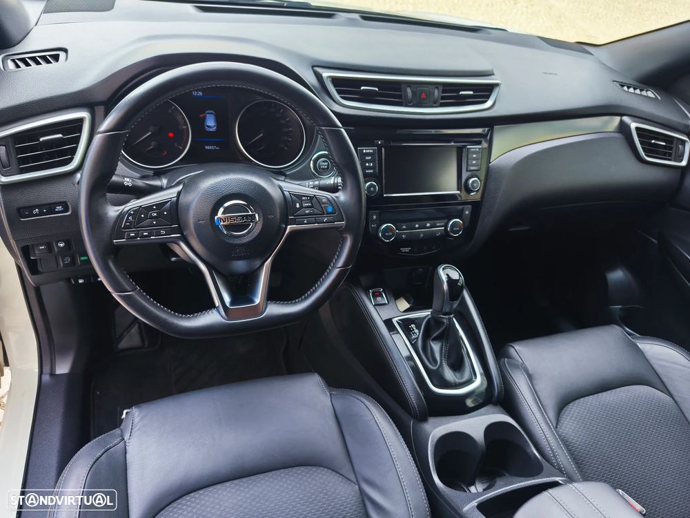 Nissan Qashqai 1.5 dCi Q-Line DCT - 29