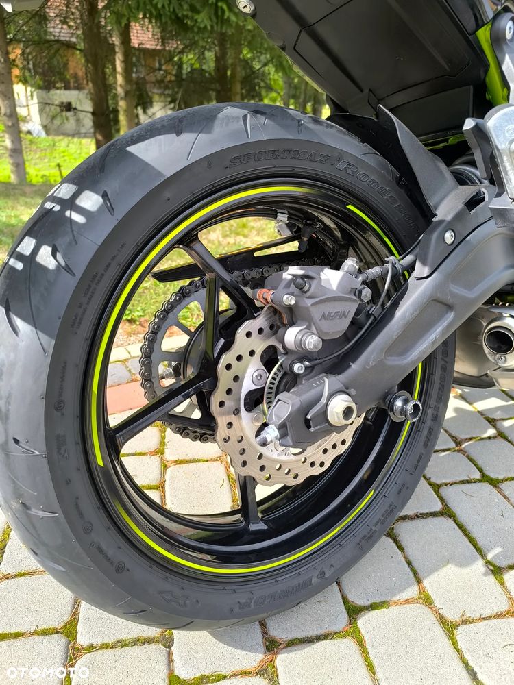 Kawasaki Z 650 - 11