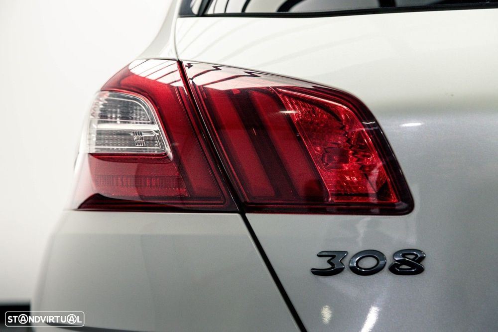 Peugeot 308 1.6 BlueHDi GT Line - 12