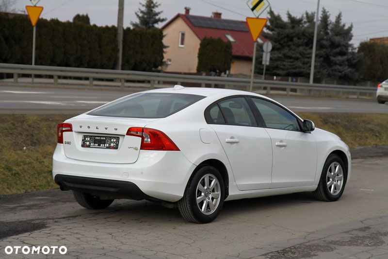 Volvo S60 - 2