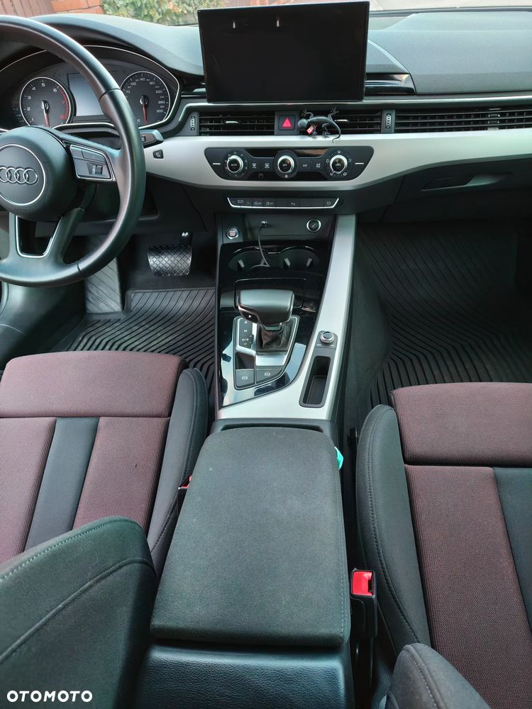 Audi A5 Coupé 35 TFSI mHEV Advanced S tronic - 14