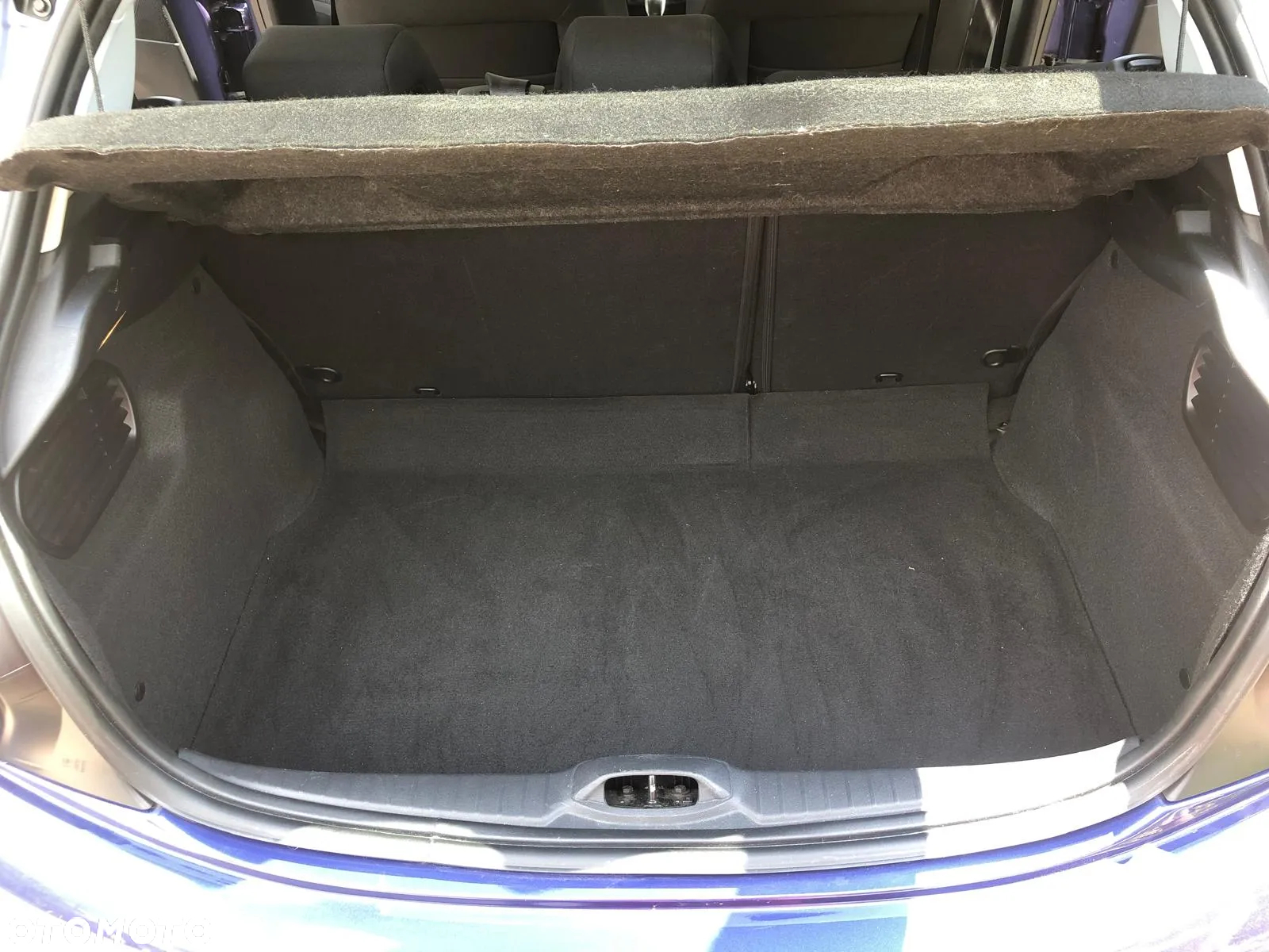 Peugeot 208 - 27