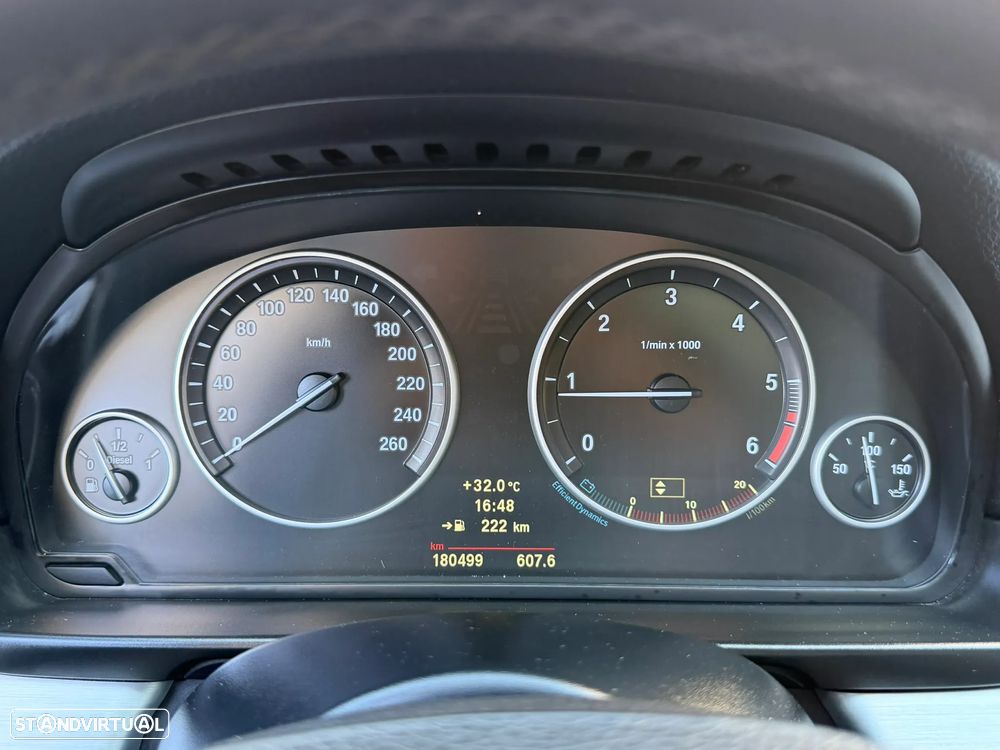 BMW 525 d Line Luxury - 9