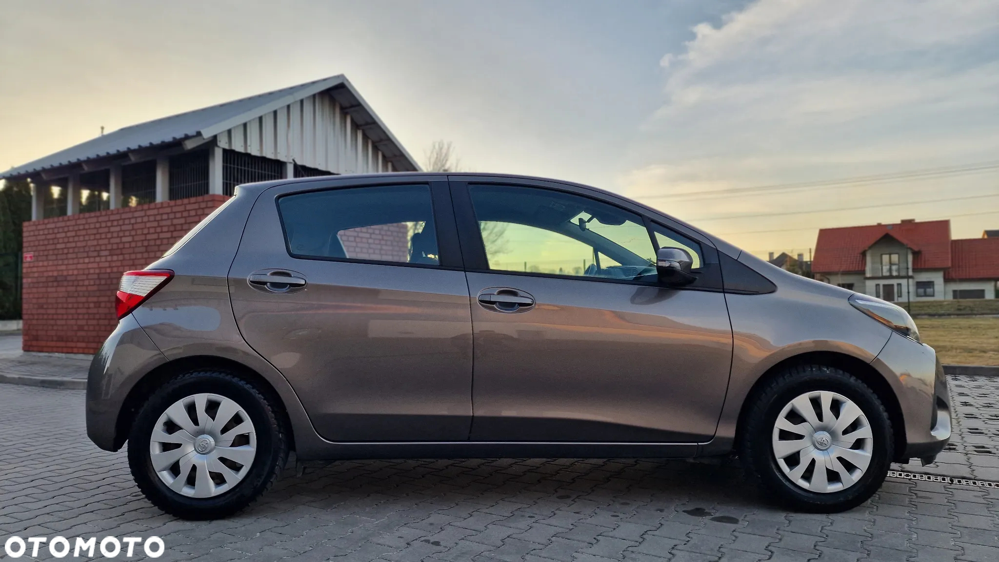 Toyota Yaris 1.5 Active - 13
