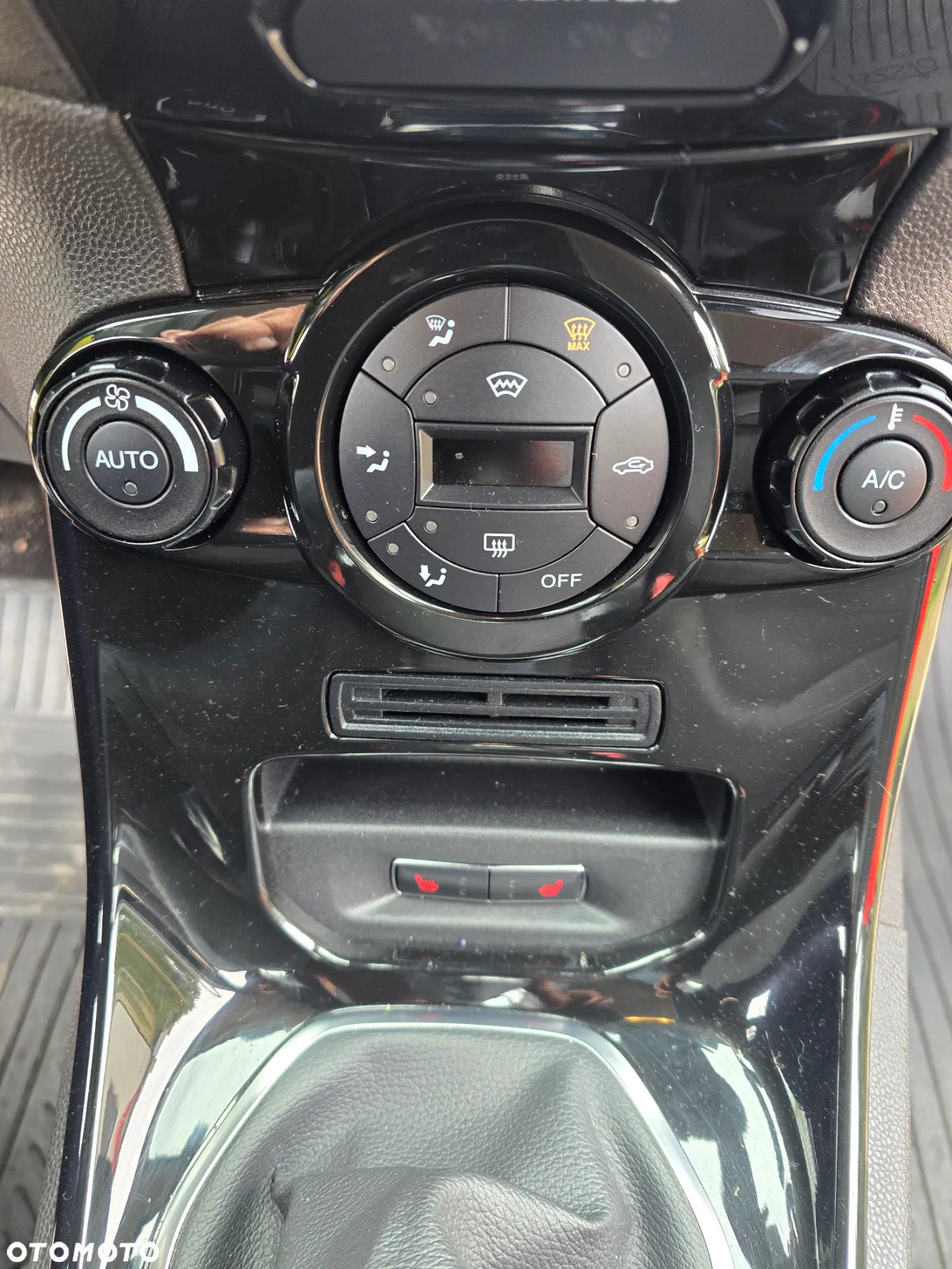 Ford Fiesta - 15