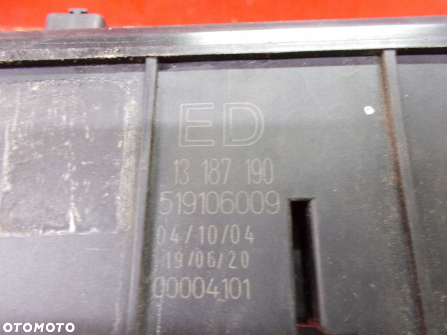 OPEL VECTRA C SIGNUM 02-08 460023260 SKRZYNKA BEZPIECZNIKÓW - 4