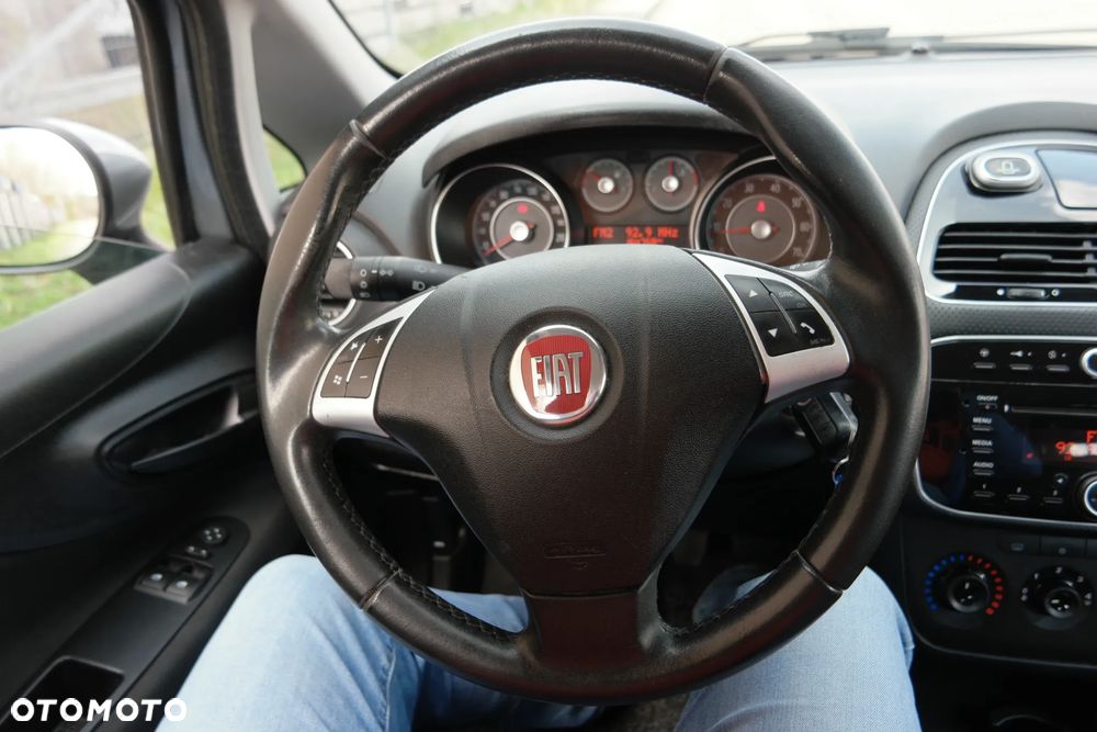 Fiat Punto Evo - 25
