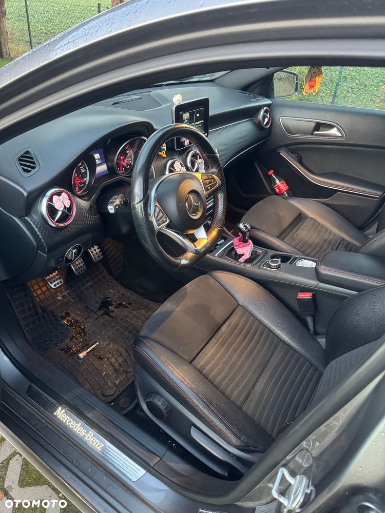 Mercedes-Benz Klasa A 180 AMG Line - 7