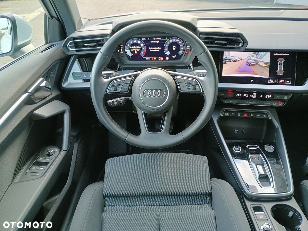 Audi A3 Sportback - 16