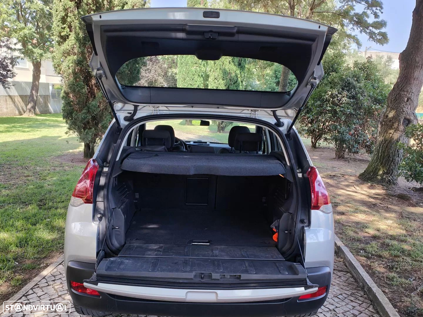 Peugeot 3008 - 10