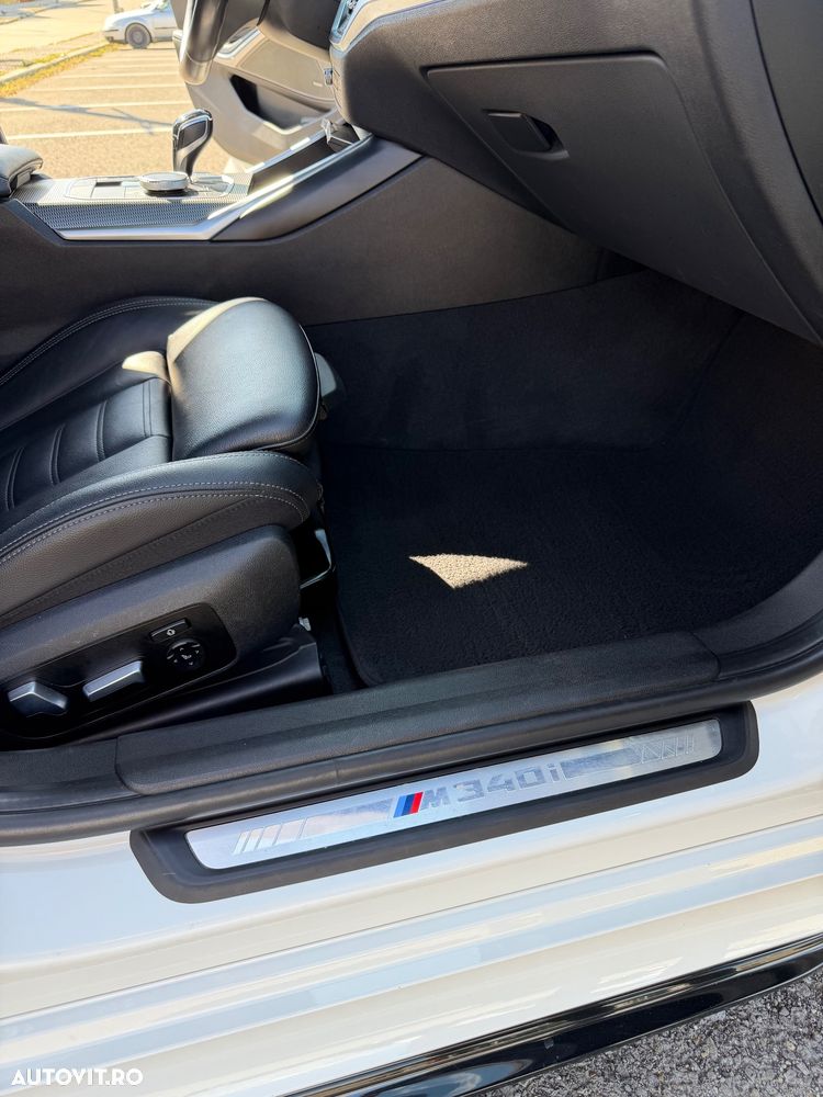 BMW M3 M340i xDrive AT MHEV - 11