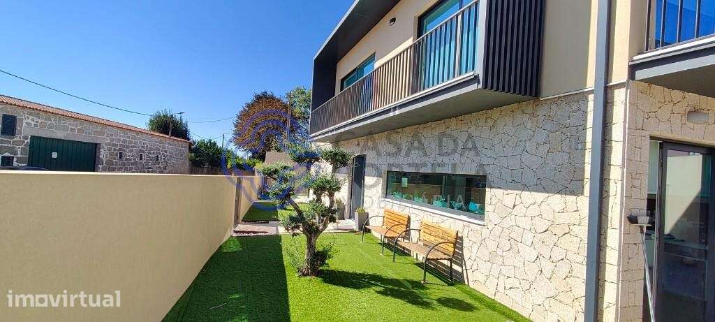 Moradia T4, localizada em Vilar do Pinheiro - Vila do Conde - Grande imagem: 3/36