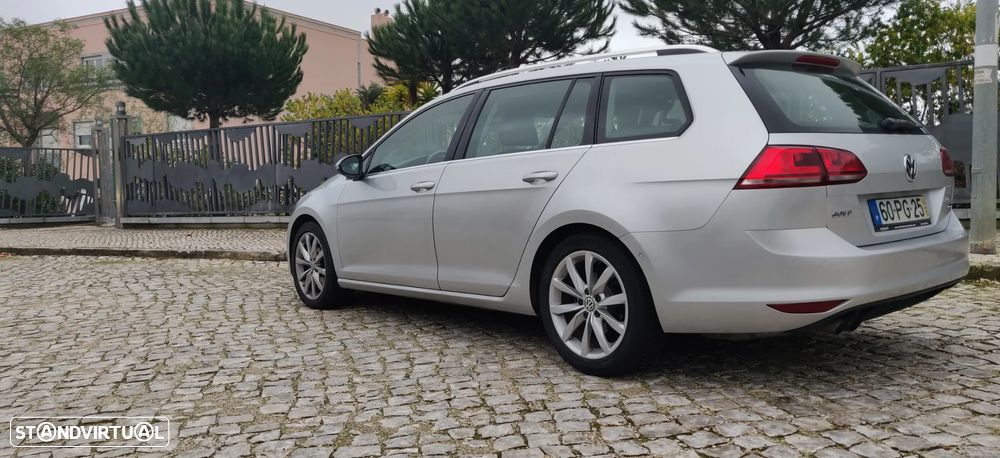 VW Golf Variant 2.0 TDi Highline DSG 119g - 4