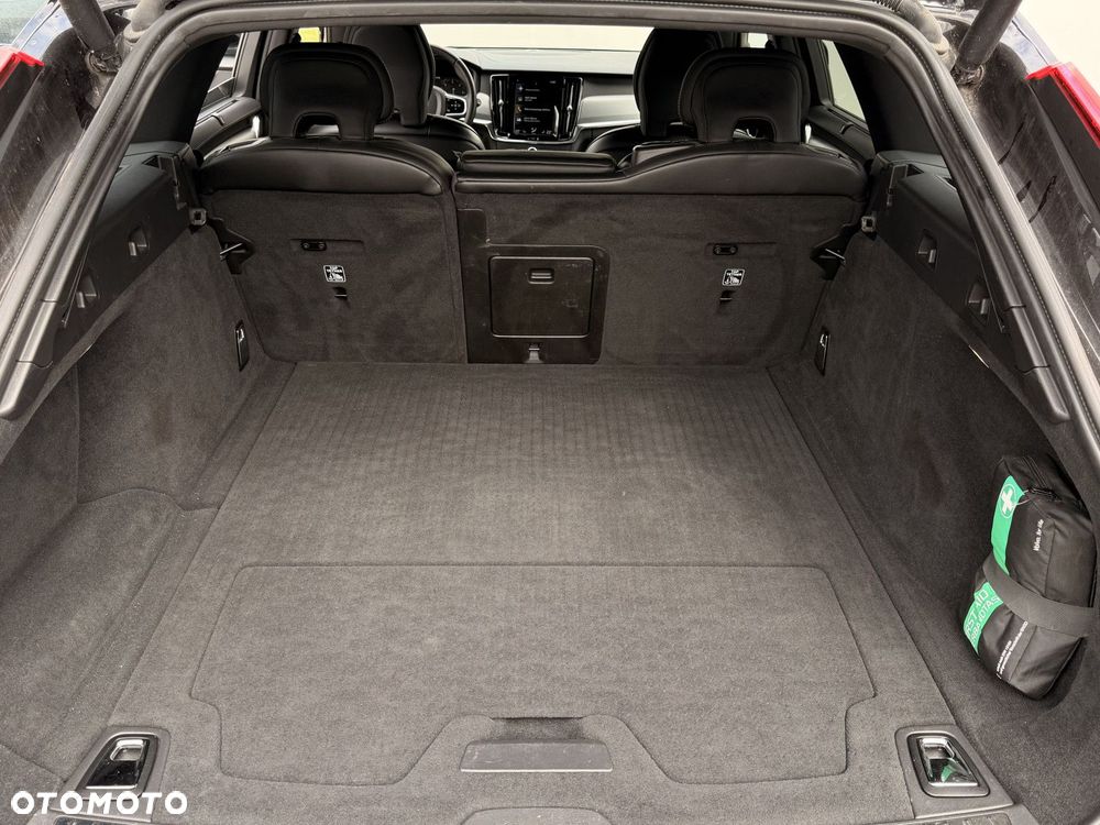 Volvo V90 - 21