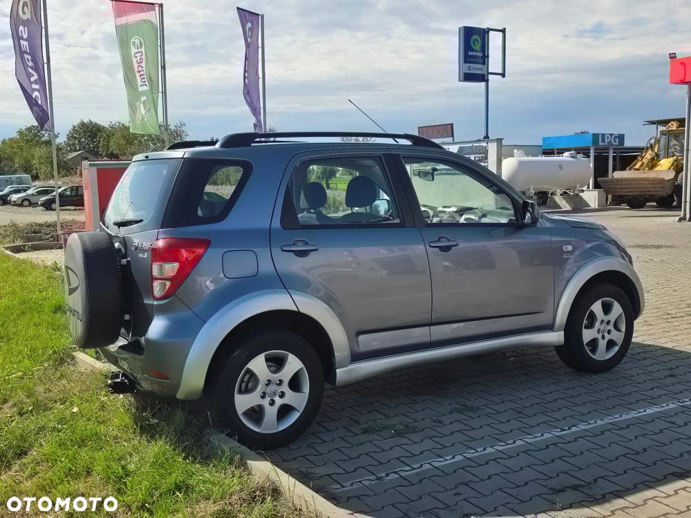 Daihatsu Terios 1.5 Top 4WD - 5