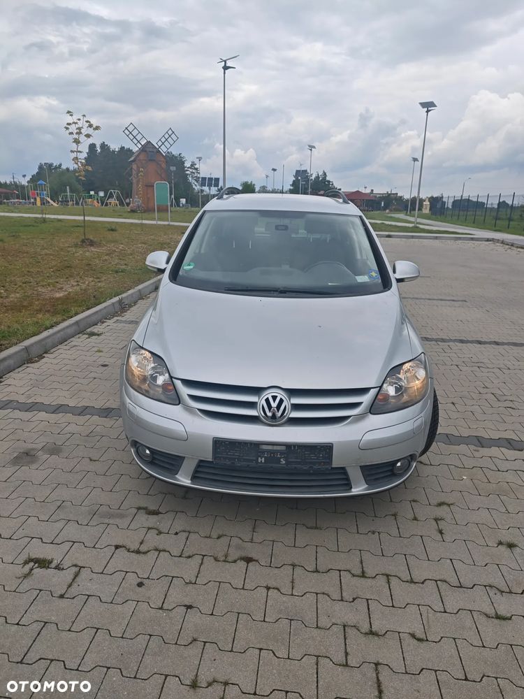 Volkswagen Golf Plus - 1