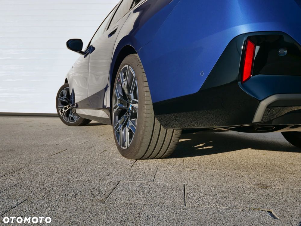 BMW Seria 5 520d - 14