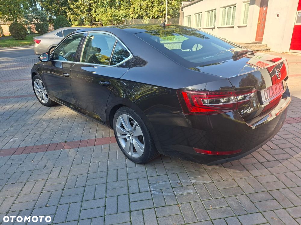 Skoda Superb 1.4 TSI ACT Style - 5
