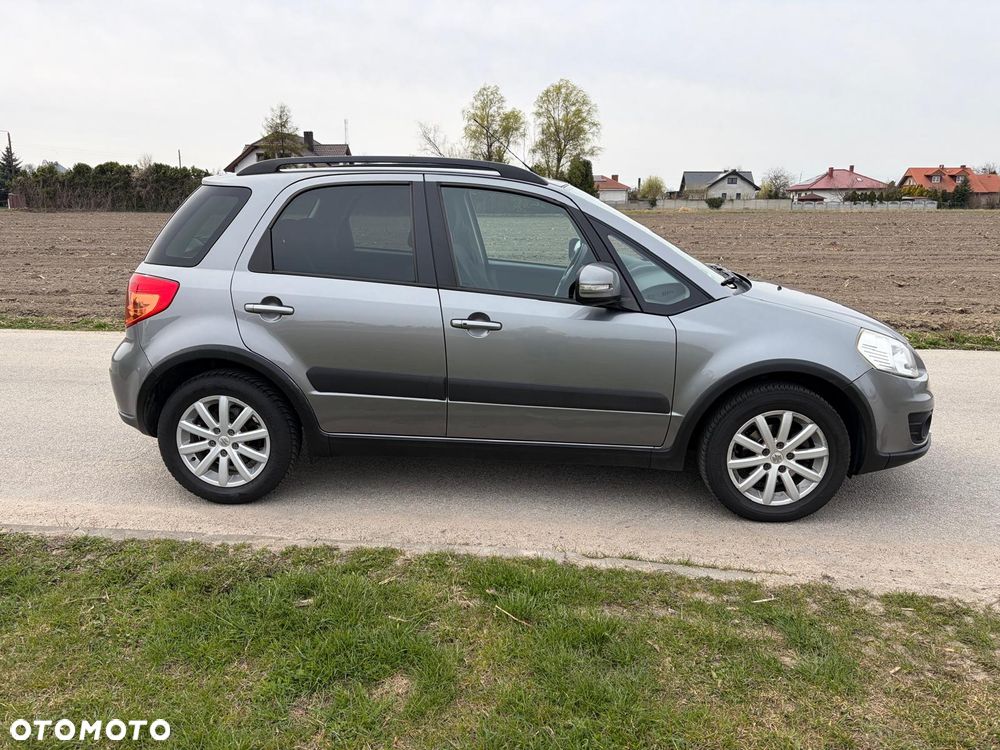 Suzuki SX4 1.6 Comfort - 3