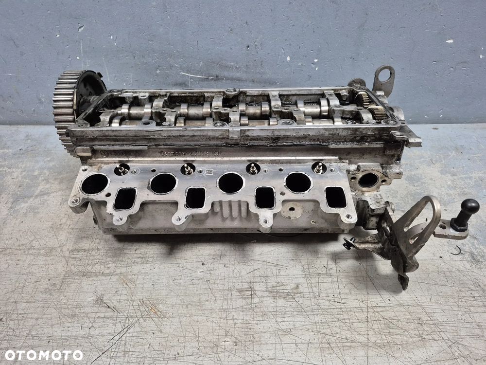 Głowica Kompletna Wałki Volkswagen Passat B7 1.6TDI 03L103373A - 1