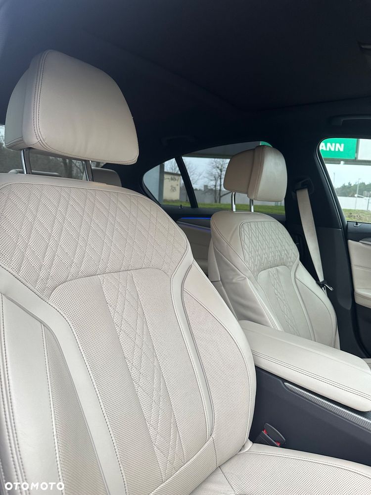 BMW Seria 5 530i GPF xDrive M Sport sport - 25