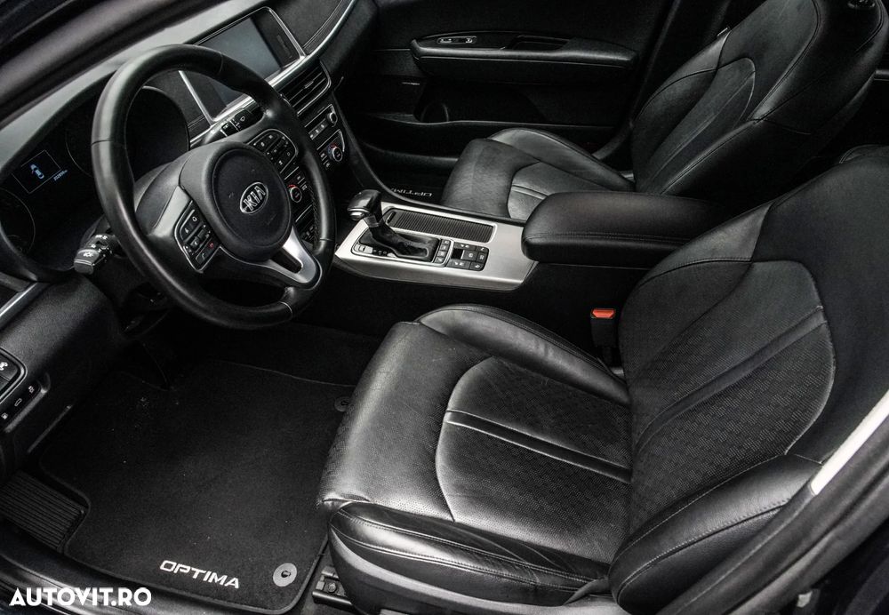 Kia Optima - 12