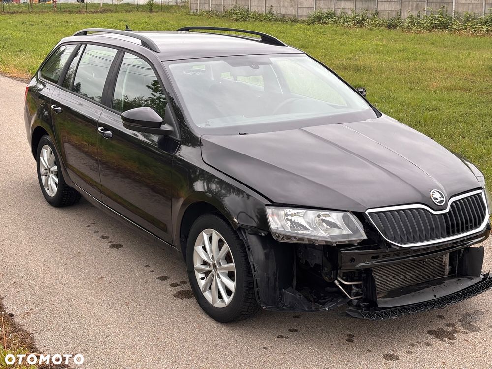 Skoda Octavia 1.6 TDI DPF DSG Ambition - 13