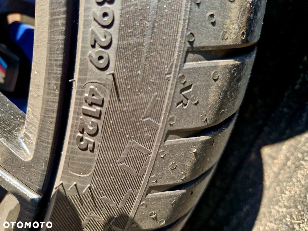 BMW Seria 8 - 15