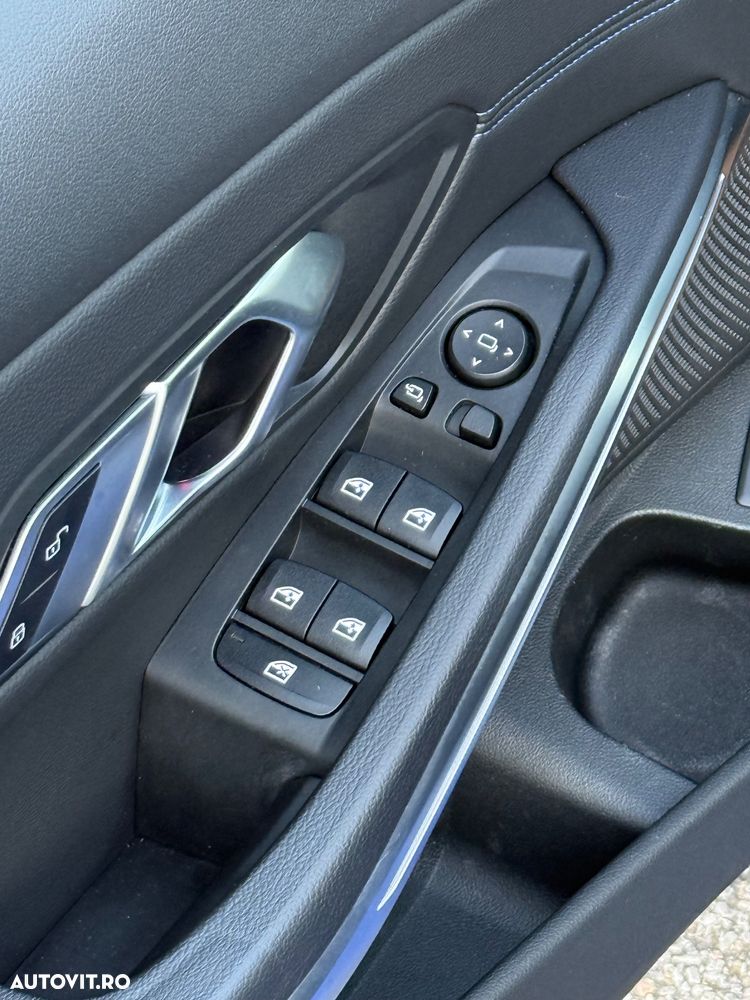 BMW Seria 3 320d Aut. M Sport - 24