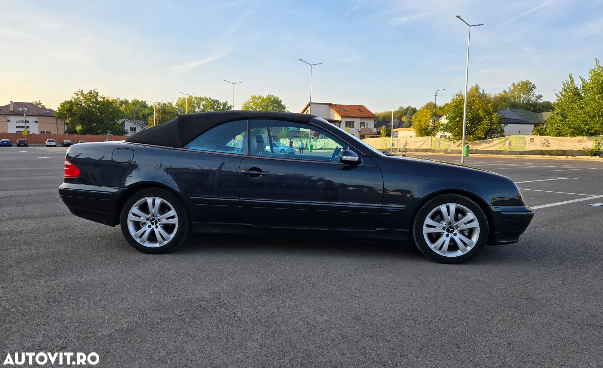 Mercedes-Benz CLK - 6