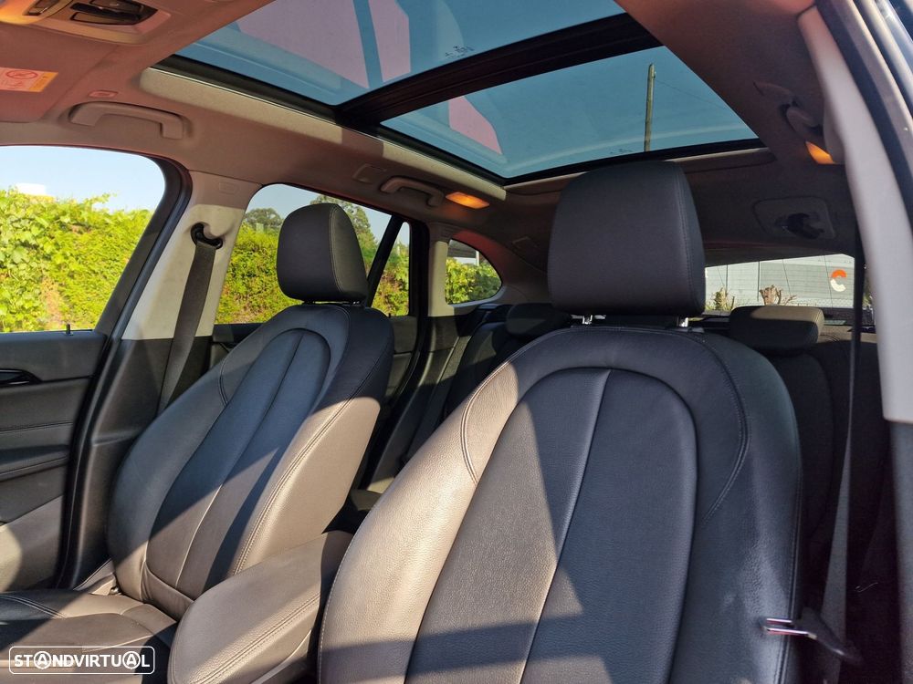 BMW X1 16 d sDrive Advantage - 12