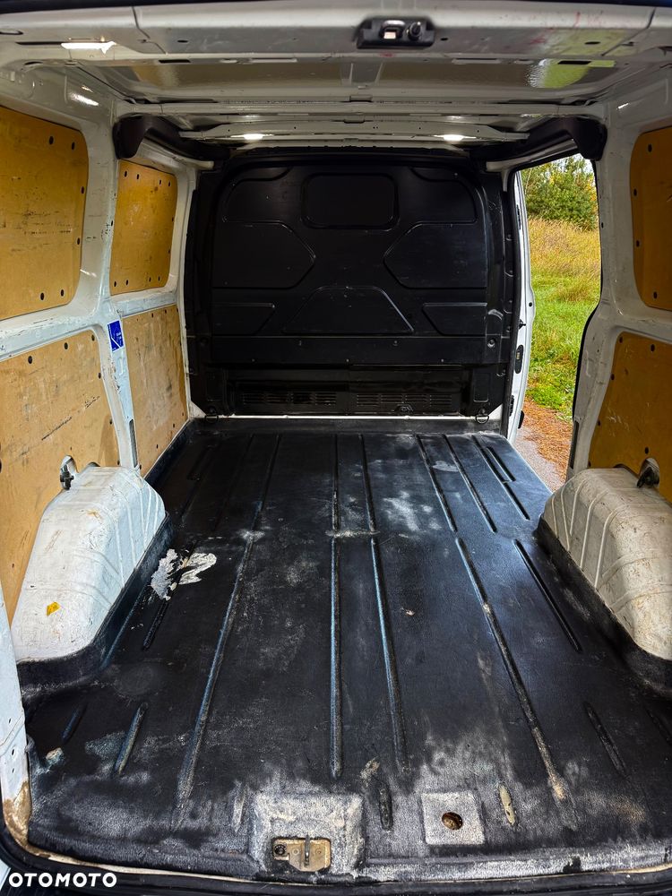 Ford Transit Custom - 28
