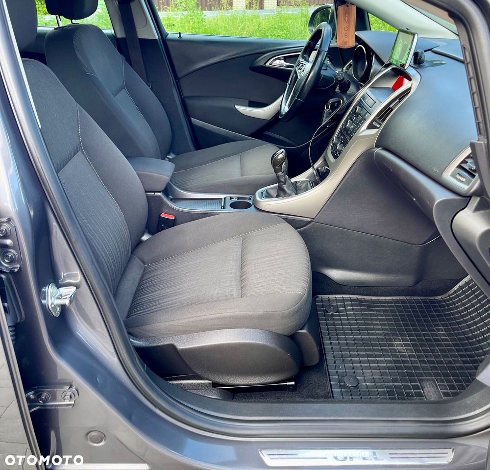 Opel Astra 1.7 CDTI DPF Cosmo - 29
