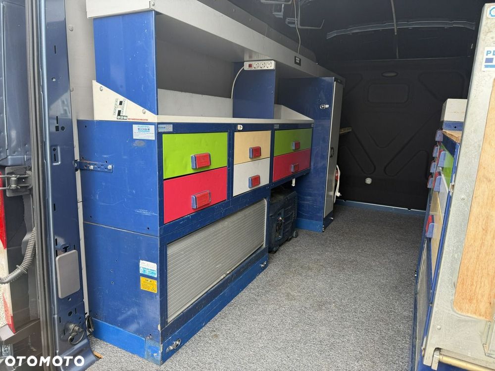 Ford Transit - 27