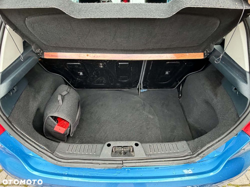 Ford Fiesta 1.25 Titanium - 11
