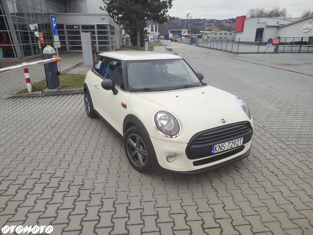 MINI ONE Standard - 3