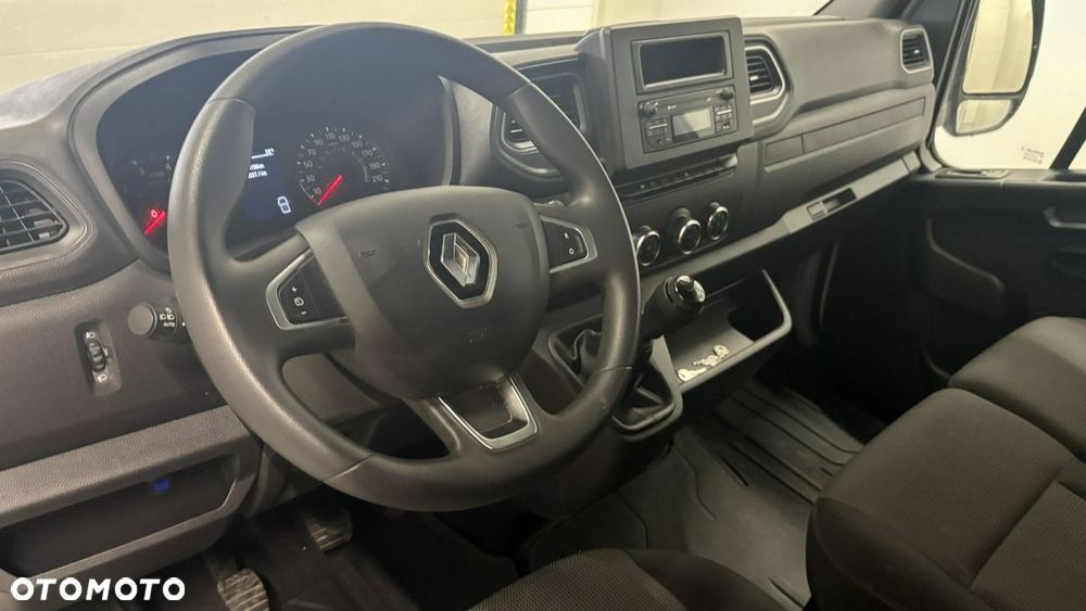 Renault Master - 11